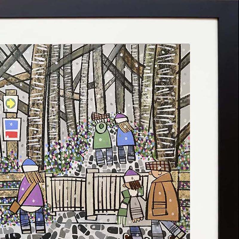 Roger_Davies_Walking_In_A_Winter_Wonderland_To_Judy_Woods_In_Wkye_Near_Bradford_frame_detail_RD230